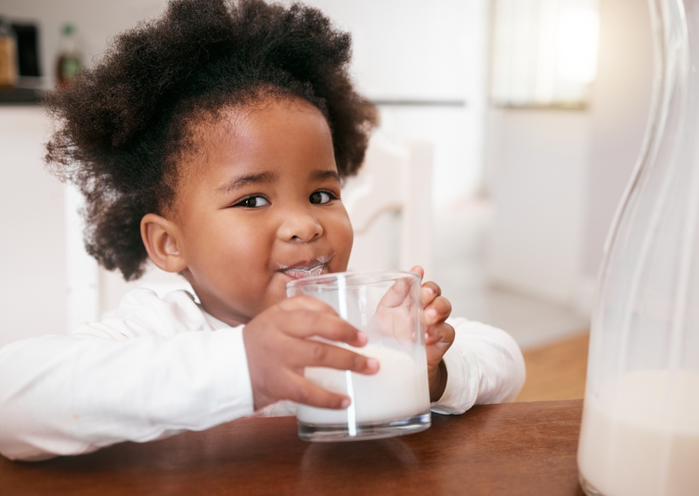 Oat Milk: A Comprehensive Guide to Its Benefits and Drawbacks
