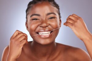 Flossing, teeth, Gum