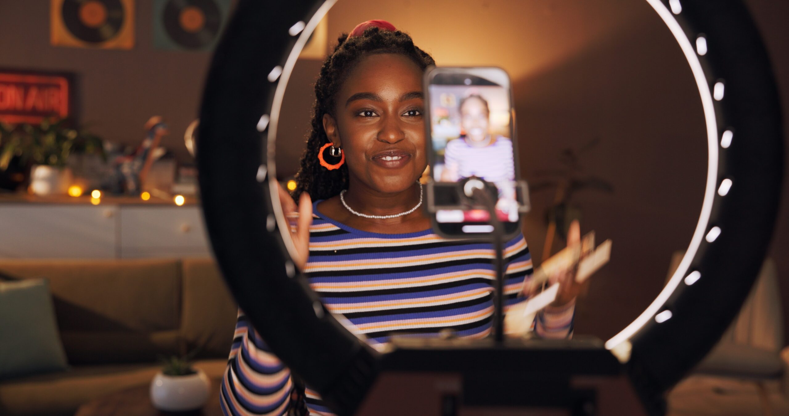 Teen Happiness, Social Media